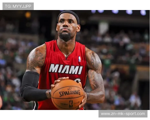 帕金斯篮下强起二次进攻得手