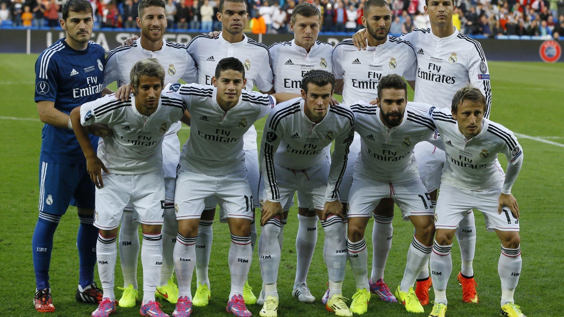 英超激烈角逐,豪门奋勇追赶前列