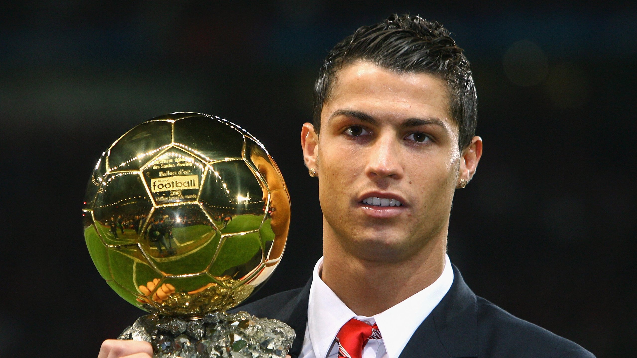 mk体育-哈兰德的绝杀背后:1.2亿身价与凌晨四点的训练秘密,哈兰德最新